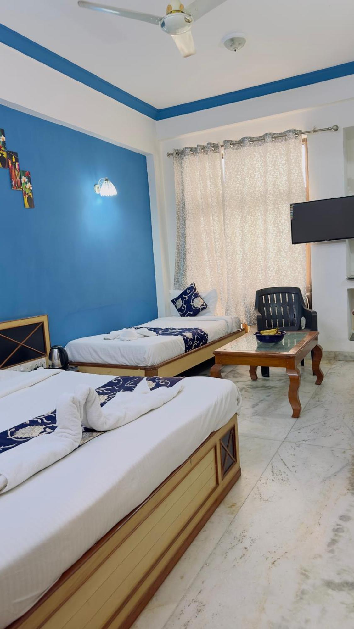 Hotel Indore Palace - Feel At Home Shirdi Buitenkant foto