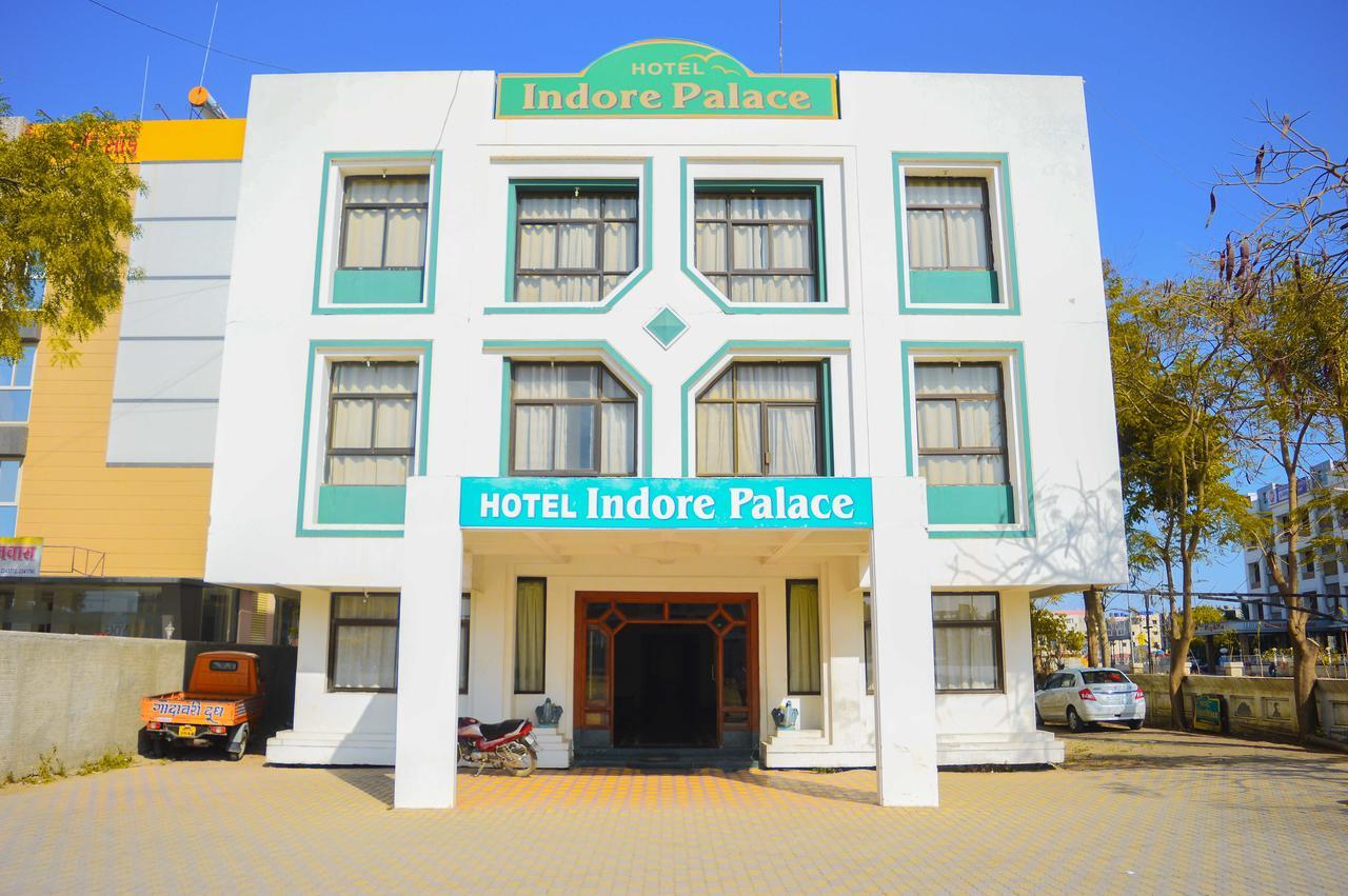 Hotel Indore Palace Shirdi Buitenkant foto